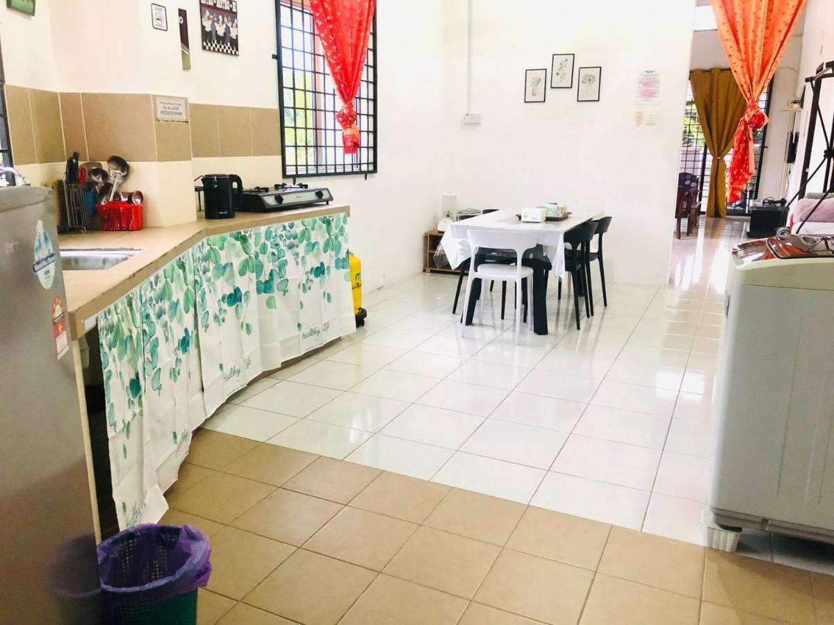 Homestay Lestary Near Taiping Fast Wifi Netflix Exterior photo