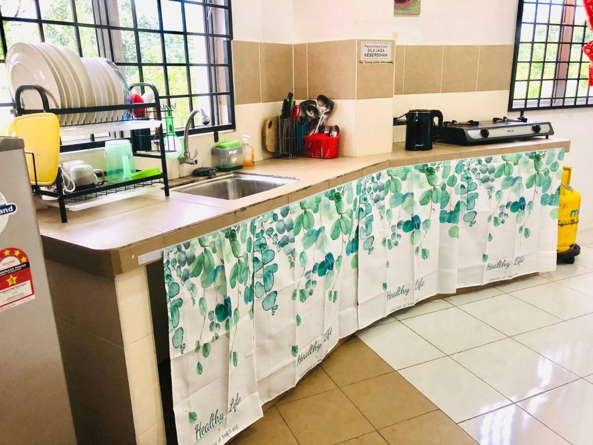 Homestay Lestary Near Taiping Fast Wifi Netflix Exterior photo